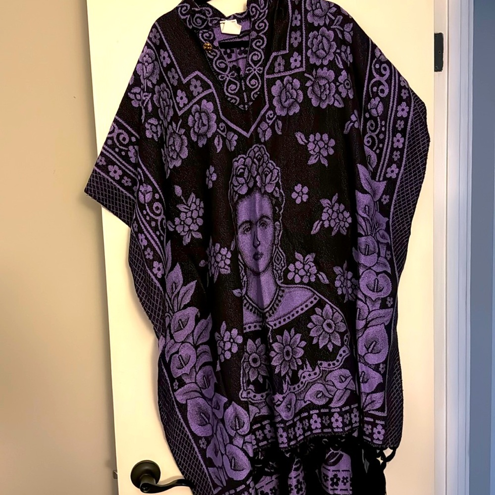 Authentic Mexican Mexican zarape. Purchased in Mexico. Frida Kahlo print.